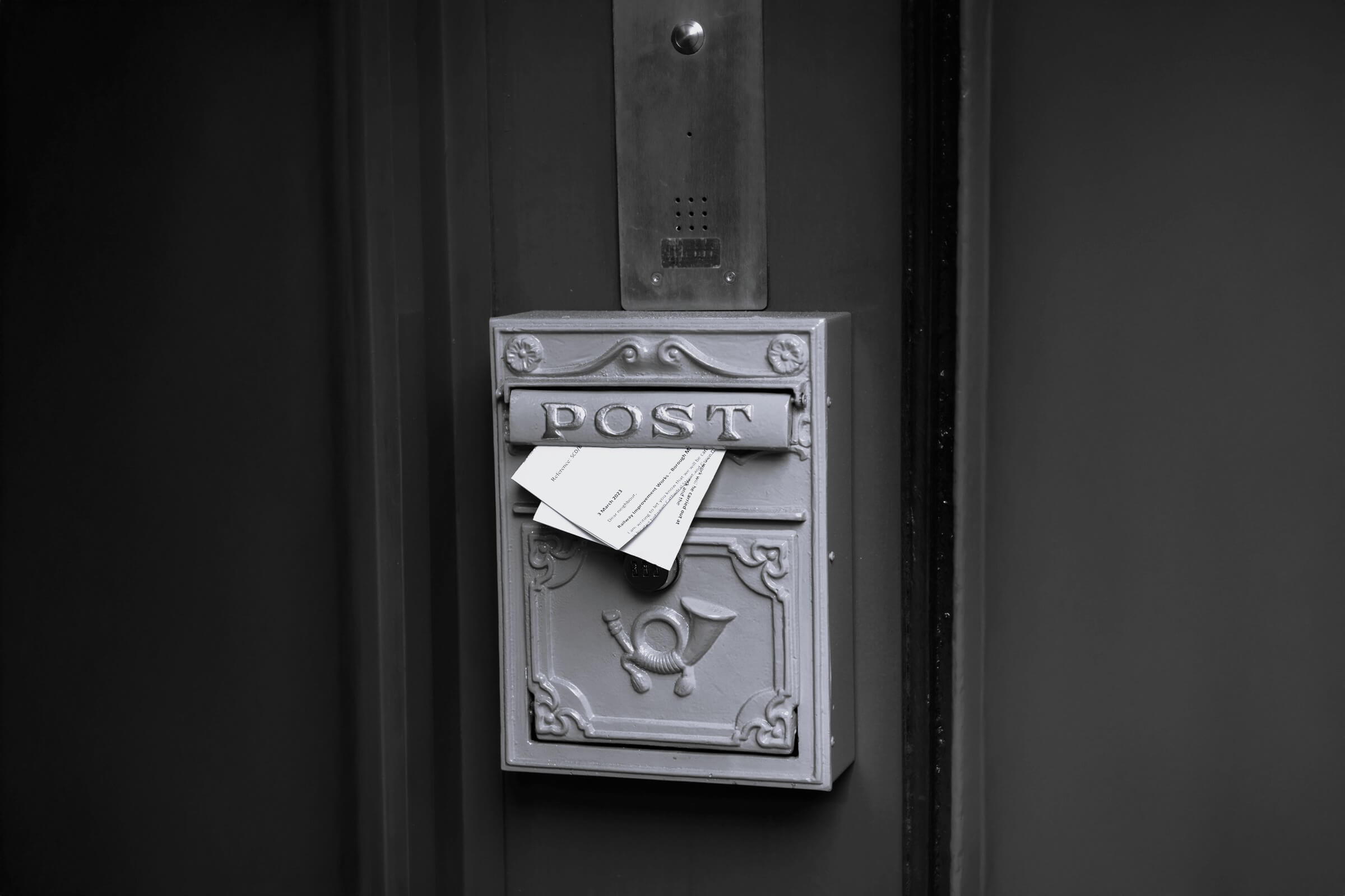 Zustellung Einwurf SW